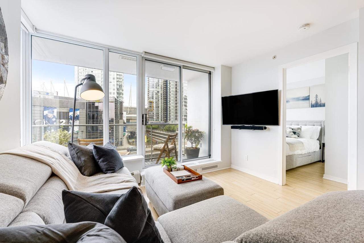 Heart Of Downtown 1 Bd Entire Condo - Pool, Gym, Parking, Office, Ac Ванкувер Экстерьер фото